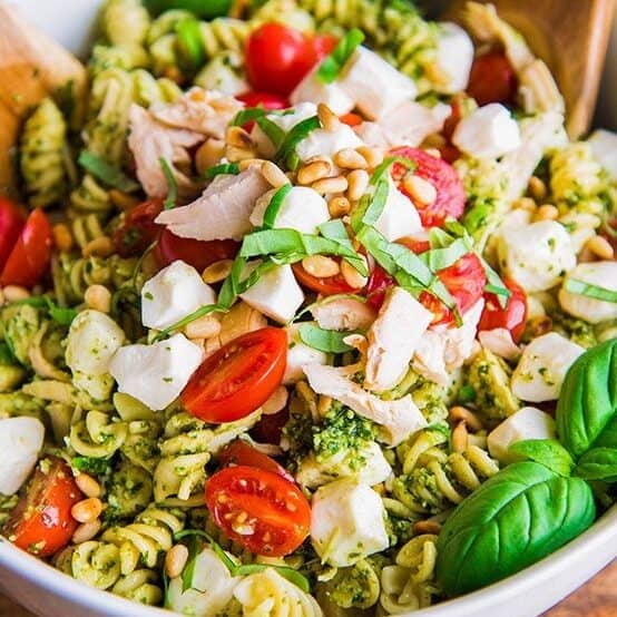 Pesto-Pasta-Salad-with-Chicken